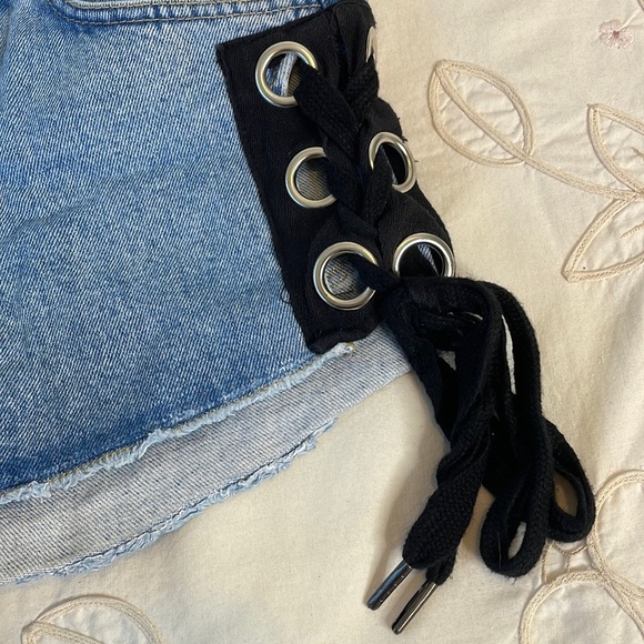 LF Carmar Denim tie side 11” high rise jean shorts - Picture 3 of 10